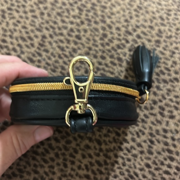 Tushbaby Paci Pod - Picture 3 of 5